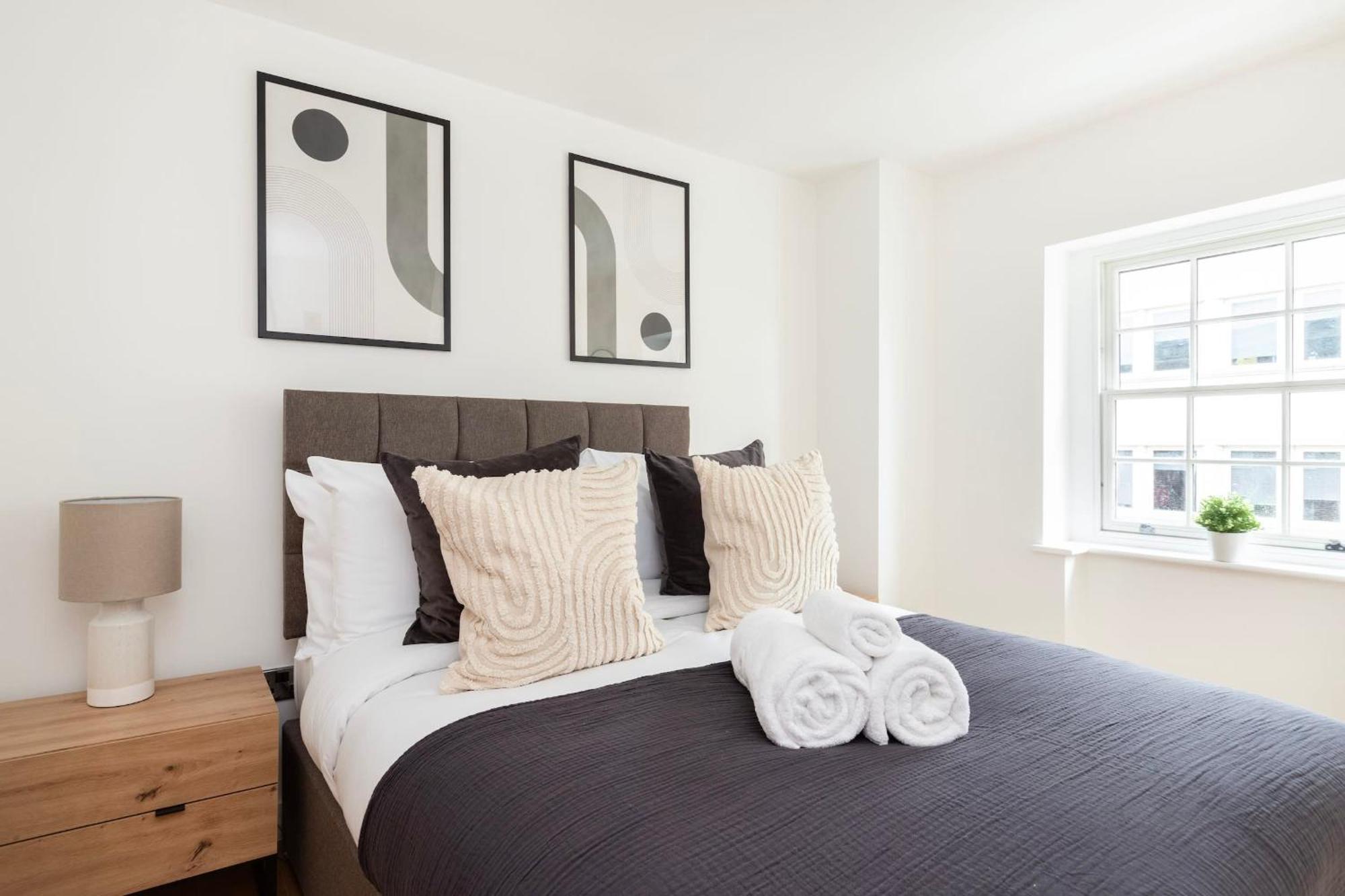 Fitzrovia & Soho - 2br With Balcony - Cityapartmentstay Apartamento Londres